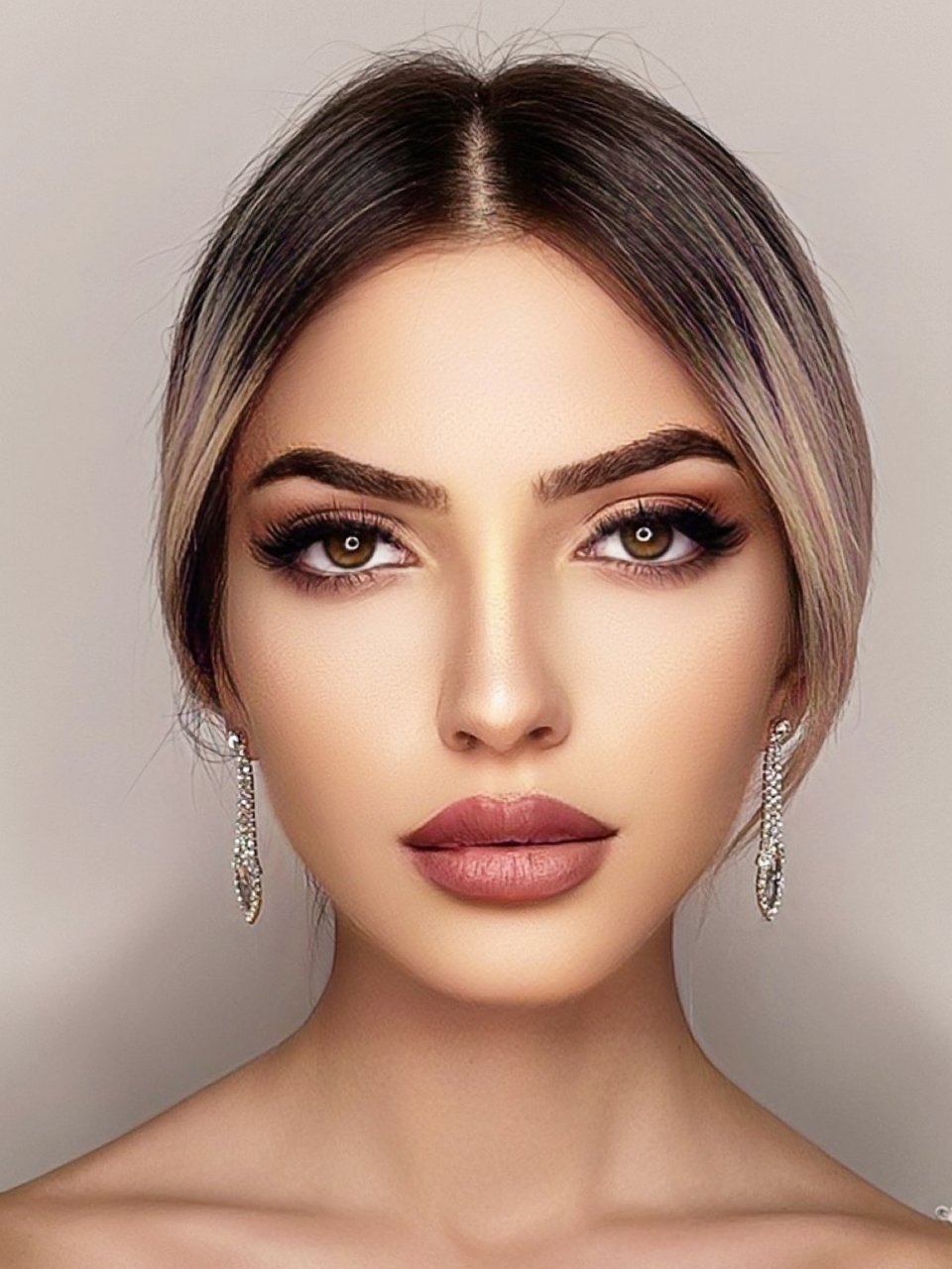 Kristal Taşlı Gelin Küpesi