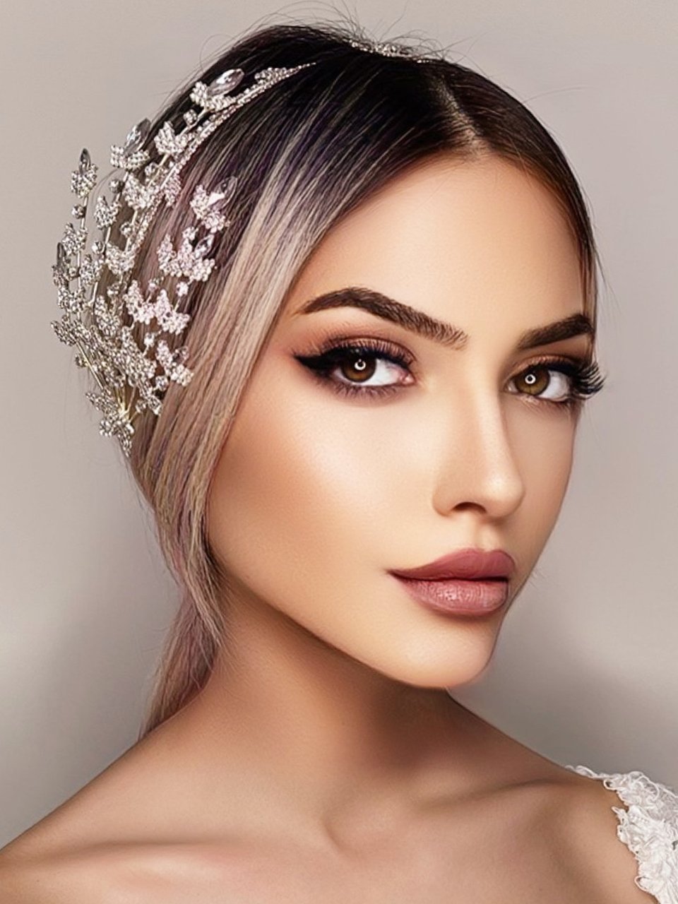 Çift Taraflı Helen Taç Modeli
