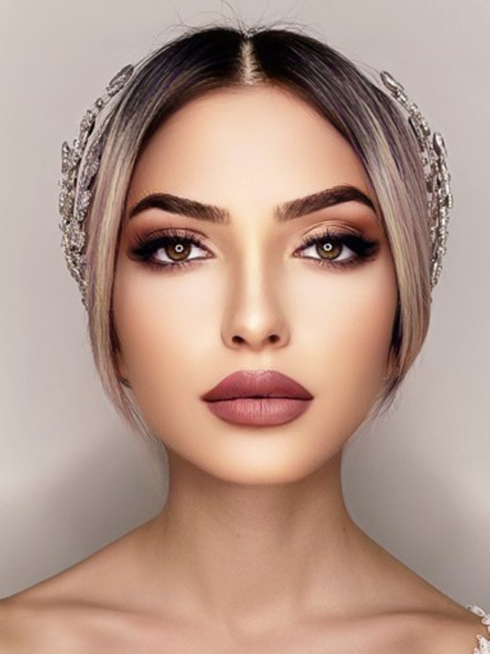 Çift Taraflı Helen Taç Modeli
