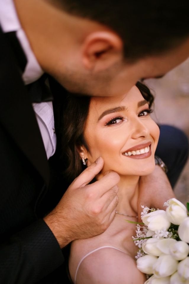 Askıdan Gelinlik ve Fotoğraf Çekimi