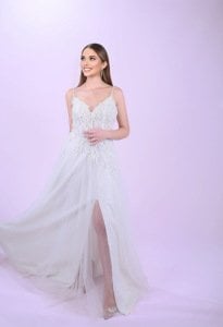 Tamamı Boncuk İşli Yırtmaçlı Helen Gelinlik
