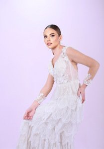 Vintage Tasarım Üç Boyutlu Katlı Lez Dantel Etek Helen Gelinlik