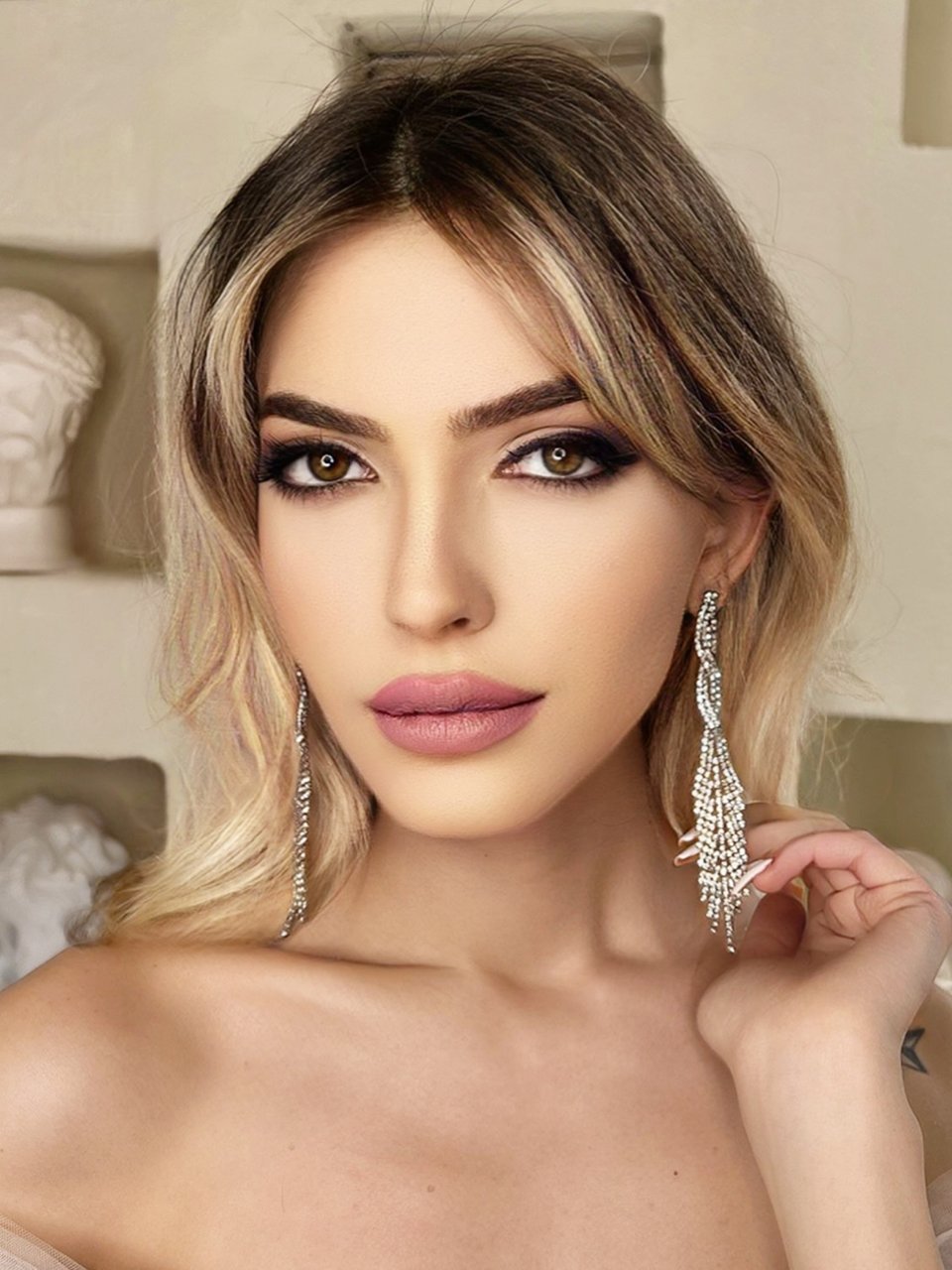 Geçişli Gelin Küpesi