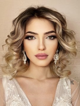 Büyük Zirkon Taşlı  Modern Gelin Küpesi